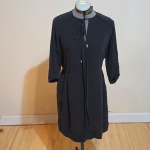 Diane von furstenberg size 6 black dress with collar tye silk nylon